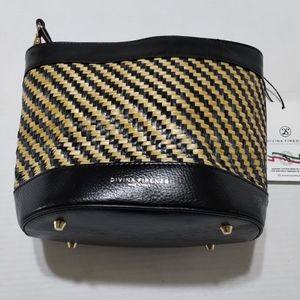 Divina Firenze made in Italy woven handbag Black